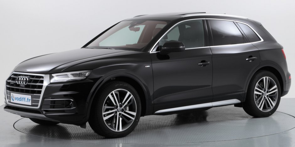 AUDI Q5 2.0 TDI QUATTRO 190 CV S-LINE S-TRONIC - 8 480 km - Neuf 74 070 euros 