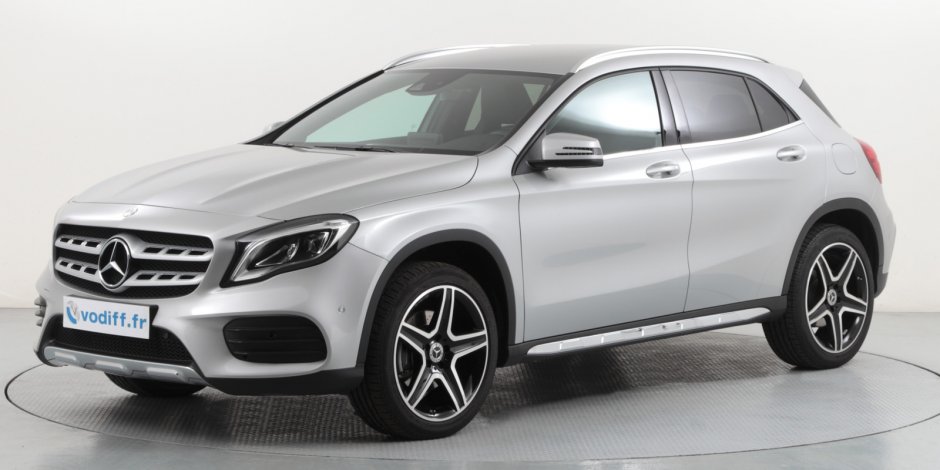 MERCEDES GLA 250 4-MATIC 211 CV PACK SPORT AMG 7G DCT - Neuf 56 900 euros !!