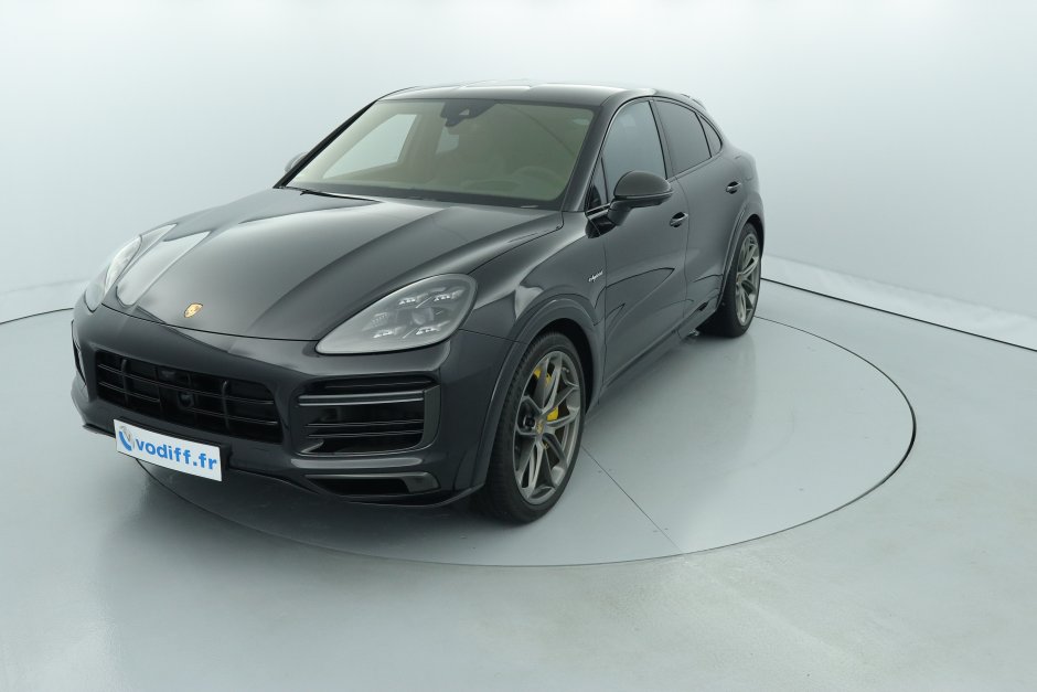 PORSCHE CAYENNE COUPE TURBO S E-HYBRID 680 CV PDK - Neuf 225 000 euros !!