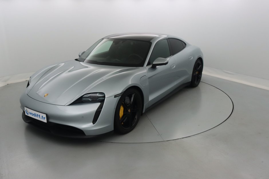PORSCHE TAYCAN 4S 571 CV BATTERIE PERFORMANCE - Neuf 163 000 euros 
