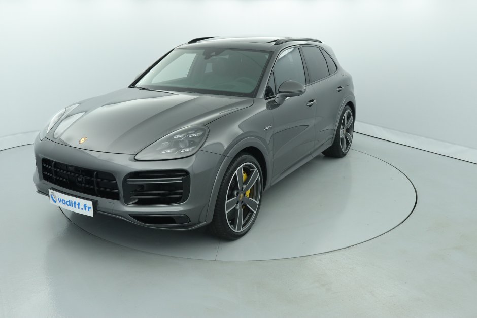 PORSCHE CAYENNE TURBO S E-HYBRID 680 CV PDK