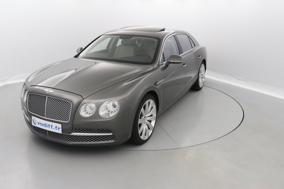 BENTLEY FLYING SPUR W12 6.0 L 625 CV - Neuf 237 600 euros - Ecotaxe payée 