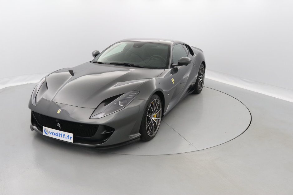 FERRARI 812 SUPERFAST V12 800 CV