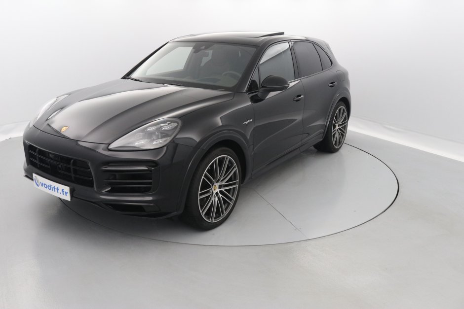 PORSCHE CAYENNE E-HYBRID 462 CV TIPTRONIC S - Mod 2020 - Neuf 157 000 euros 