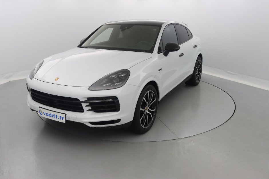 PORSCHE CAYENNE COUPE E-HYBRID 462 CV TIPTRONIC S 5 PLACES - Neuf 152 000 euros