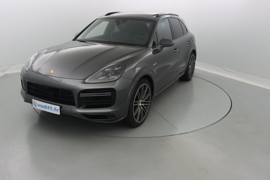 PORSCHE CAYENNE TURBO S E-HYBRID 680 CV PDK - Mod 2022 - Neuf 225 000 euros 