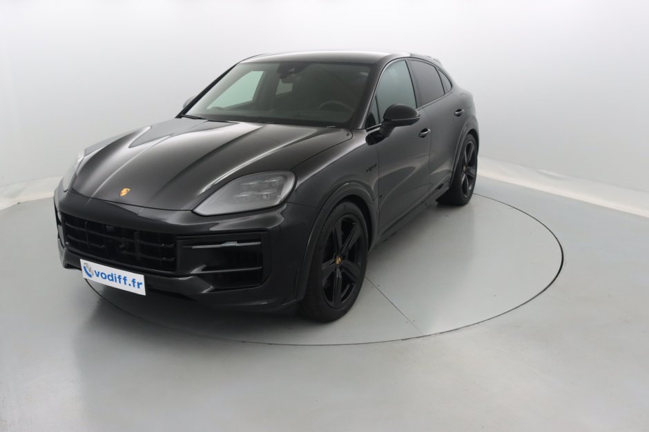 PORSCHE CAYENNE COUPE E-HYBRID 470 CV