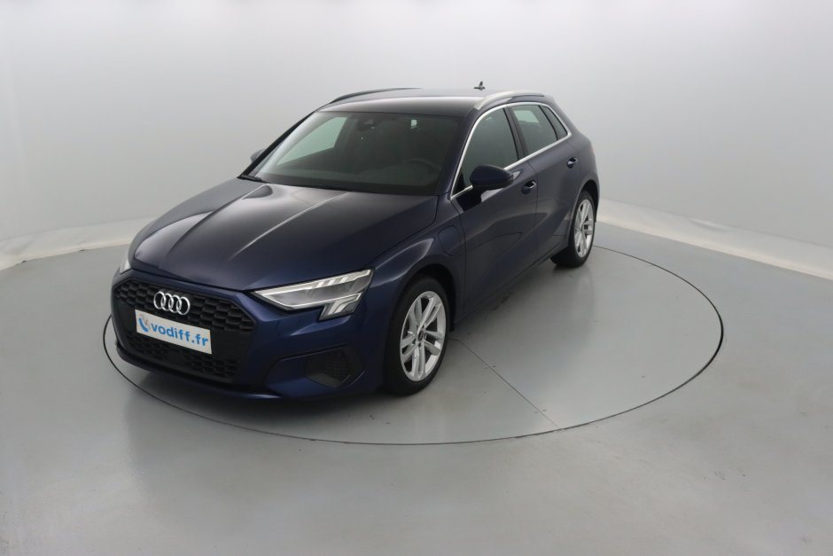 AUDI A3 SPORTBACK 40 TFSI e 204 CV S-LINE S-TRONIC - 1ère Main