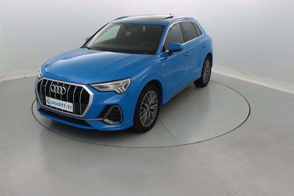 AUDI Q3 45 TFSI QUATTRO 230 CV S-LINE - Neuf 66 000 euros - Mod 2019