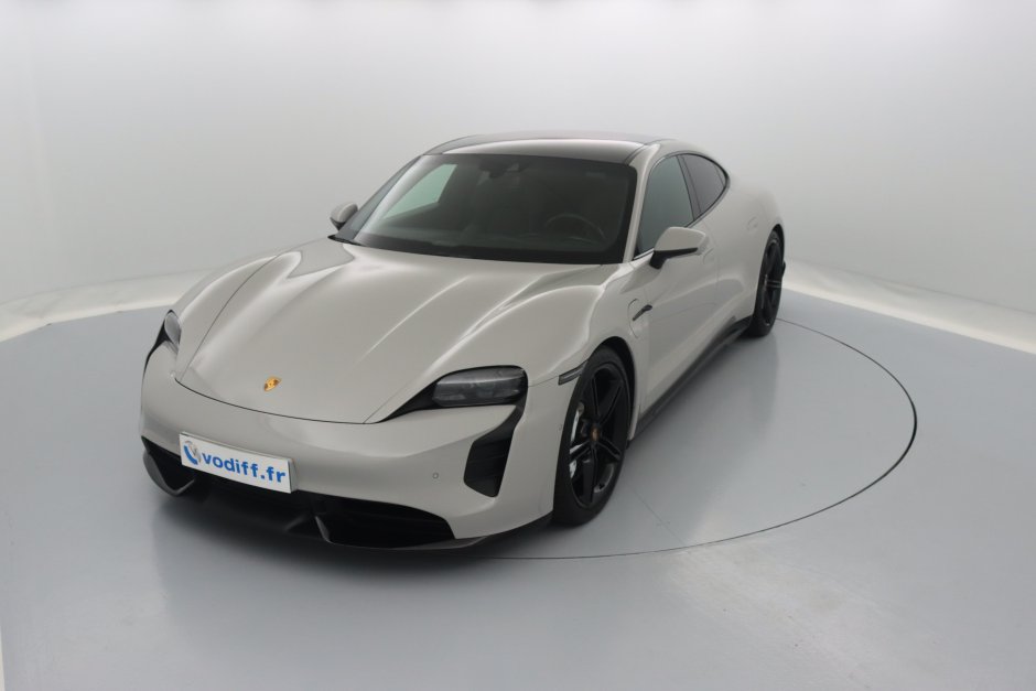 PORSCHE TAYCAN TURBO 680 CV - 1ère Main - Neuf 201 800 Euros 