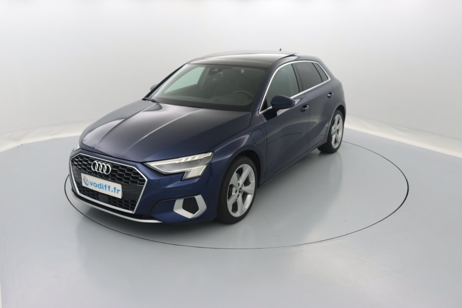 AUDI A3 SPORTBACK 40 TFSI e 204 CV ADVANCED S-TRONIC - 1ère Main