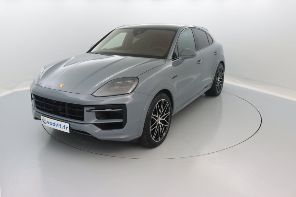 PORSCHE CAYENNE COUPE S E-HYBRID 519 CV - 1ère Main - Mod 2025