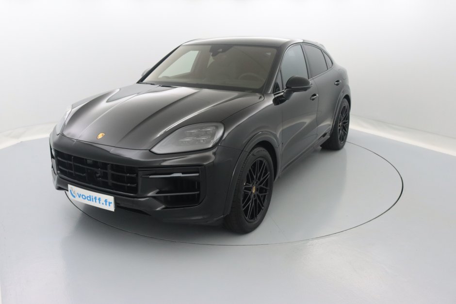 PORSCHE CAYENNE COUPE S E-HYBRID 519 CV - Valeur à Neuf 173120 Euros