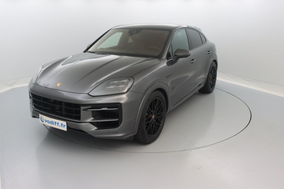 PORSCHE CAYENNE COUPE S E-HYBRID 519 CV - 1ère Main - Mod 2025