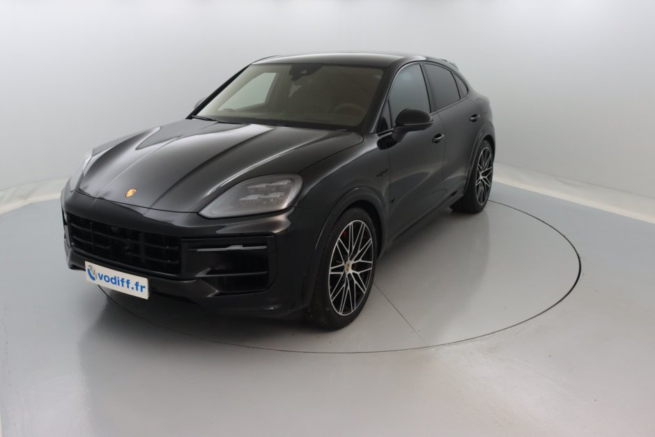 PORSCHE CAYENNE COUPE S E-HYBRID 519 CH