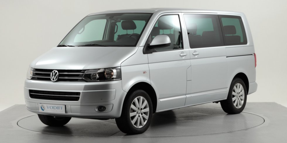 VOLKSWAGEN MULTIVAN