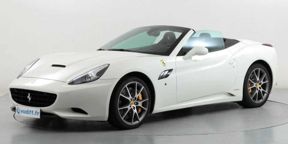 FERRARI CALIFORNIA CABRIOLET V8 F1 BVR - Neuf 217 000 euros !!!