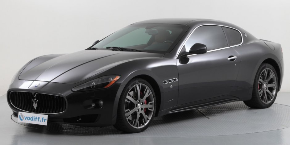 MASERATI GRANTURISMO 4.7 L V8 440 CV BVR 