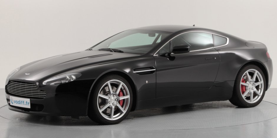 ASTON MARTIN VANTAGE 4.3 L V8  385 CV