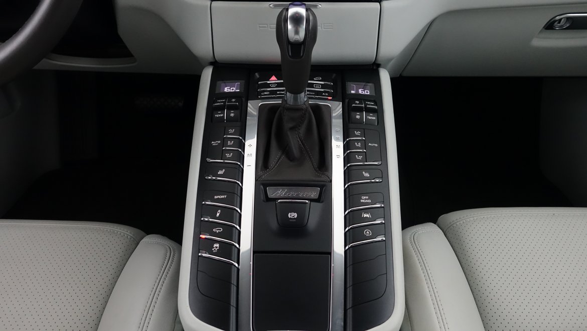 PORSCHE MACAN 2.0 L 252 CV PDK - photo 15