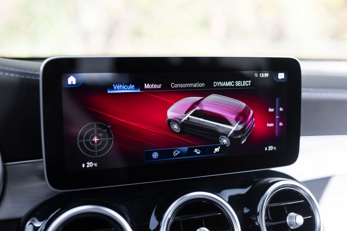 MERCEDES GLC 63 AMG 4-MATIC 476 CH AMG SPEEDSHIFT 9G - photo 14