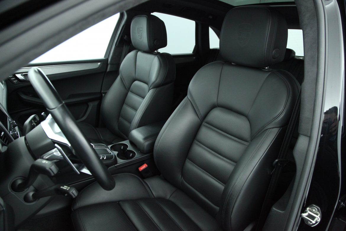 PORSCHE MACAN TURBO PACK PERFORMANCE 440 PDK  - photo 17