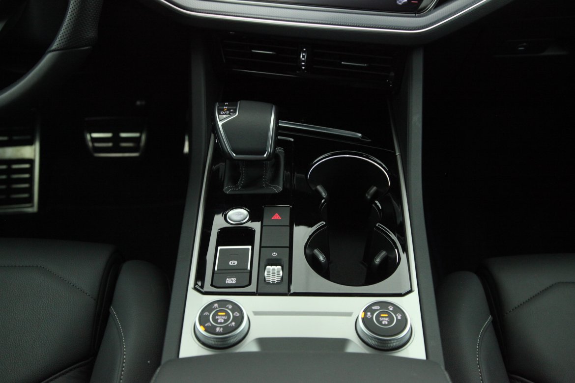 VOLKSWAGEN TOUAREG 3.0 TSI 462 HYBRID R - photo 14