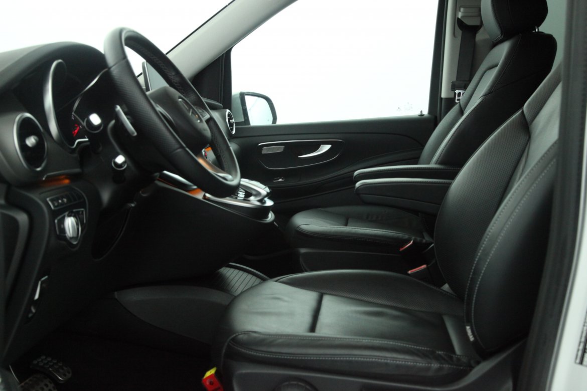 MERCEDES V 250d 4-MATIC LONG AVANTGARDE EDITION 7G TRONIC PLUS - photo 10