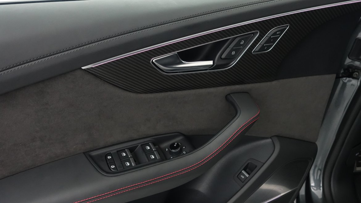 AUDI RS Q8 V8 TFSI BI-TURBO QUATTRO 600 CV TIPTRONIC - 1ère Main - Mod 2021 - photo 15