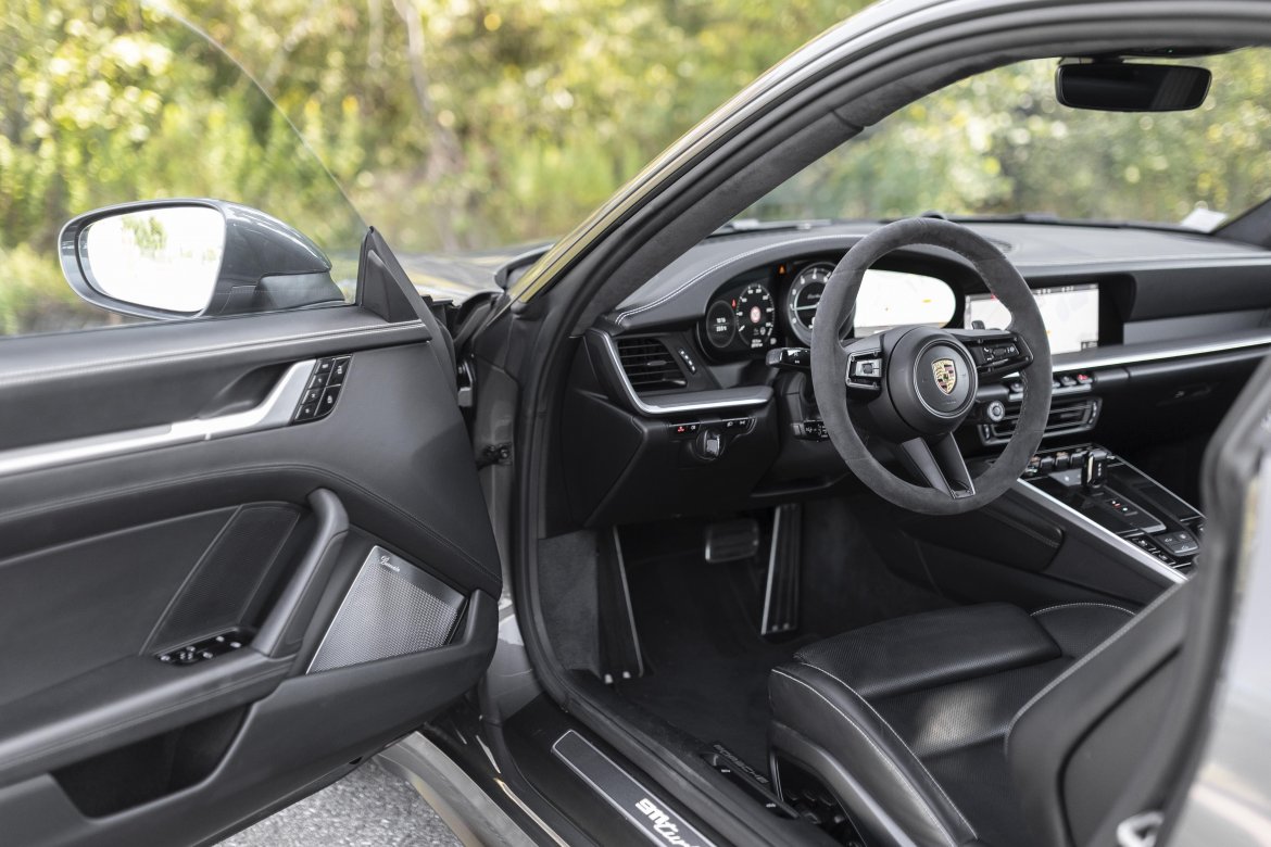 PORSCHE 992 3.8 L TURBO 580 CH PDK - photo 15