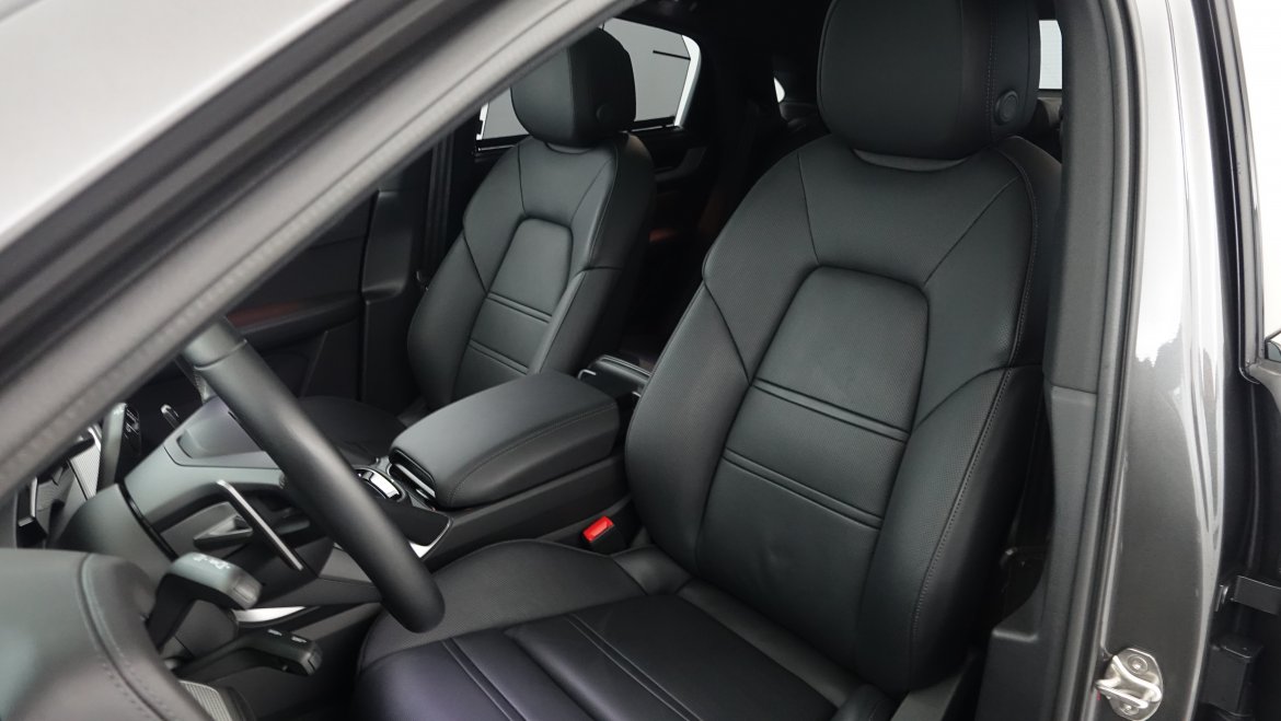 PORSCHE CAYENNE COUPE S E-HYBRID 519 CH - photo 18