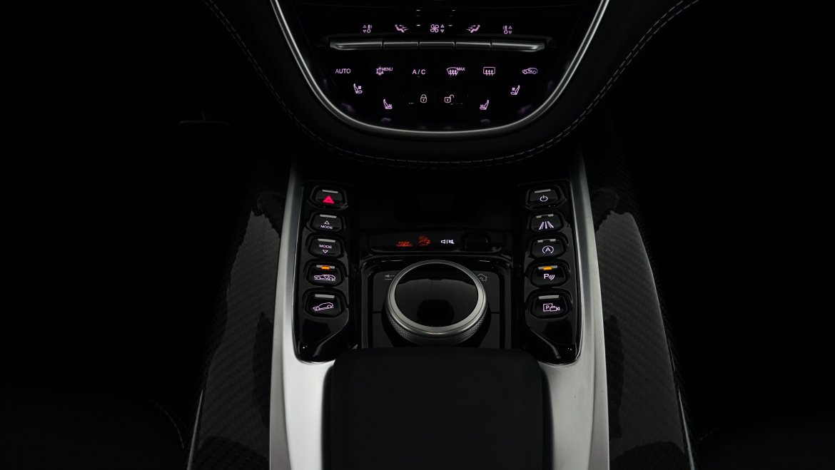 ASTON MARTIN DBX V8 4.0 550 CV - 1ère Main - Ecotaxe payée - photo 15