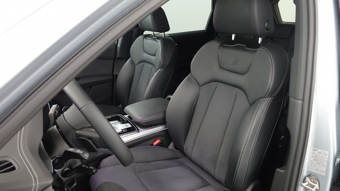 AUDI Q7 55 TFSIe 394 CH QUATTRO S-LINE S-TRONIC - photo 18