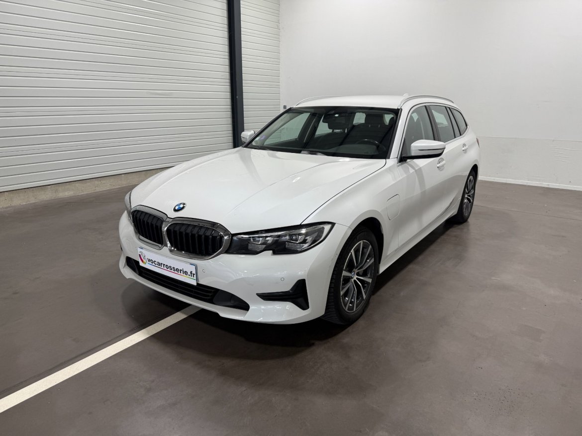 BMW 330e XDRIVE BREAK 292 CV AUTOMATIQUE