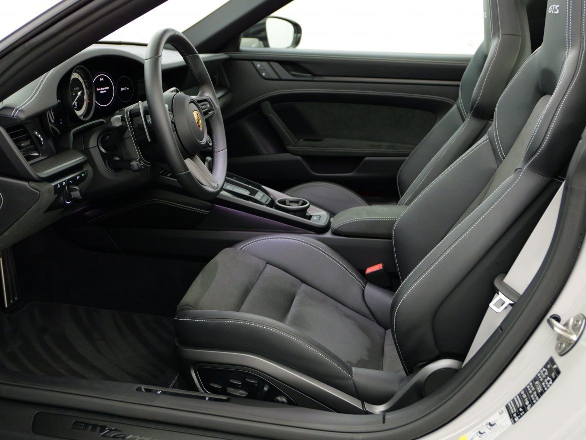 PORSCHE 992 TARGA 4 GTS 480 CH PDK - photo 12
