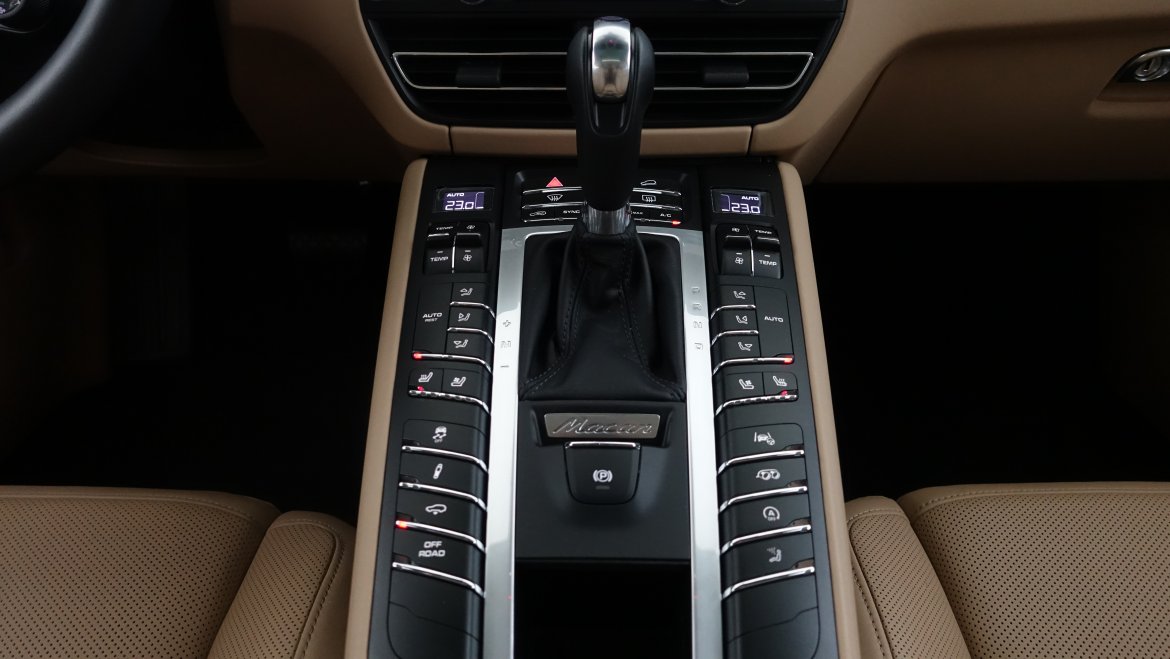 PORSCHE MACAN TURBO 440 CV PDK - Mod 2020 - 1ère Main  - photo 15