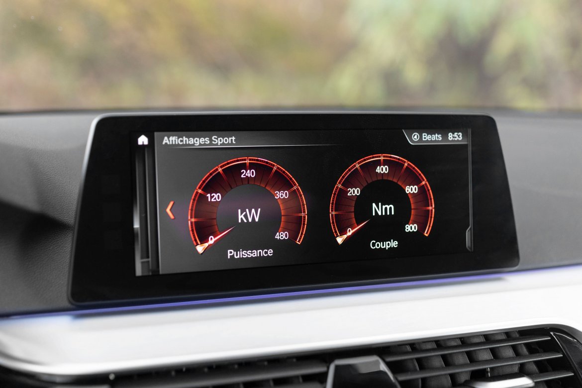  ALPINA B5 TOURING 608 CH  - photo 15