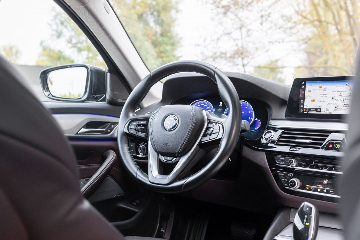  ALPINA B5 TOURING 608 CH  - photo 20
